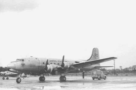 ../Aircraft_photos/R5Dfront_PL_1953_paxton.jpg